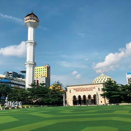 Zodiak Kebon Jati By Kagum Hotels Bandung Exteriér fotografie